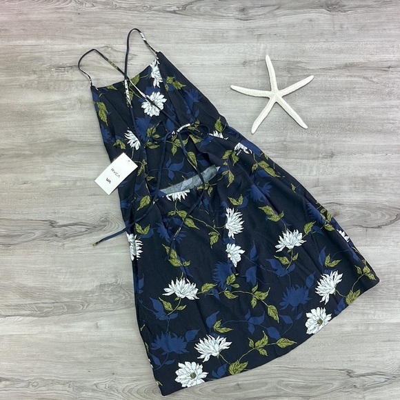 🔆RVCA🔆 ALL FEELS DRESS - Picture 10 of 14